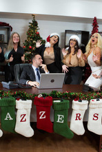Office 4-Play: Christmas Bonuses 01
