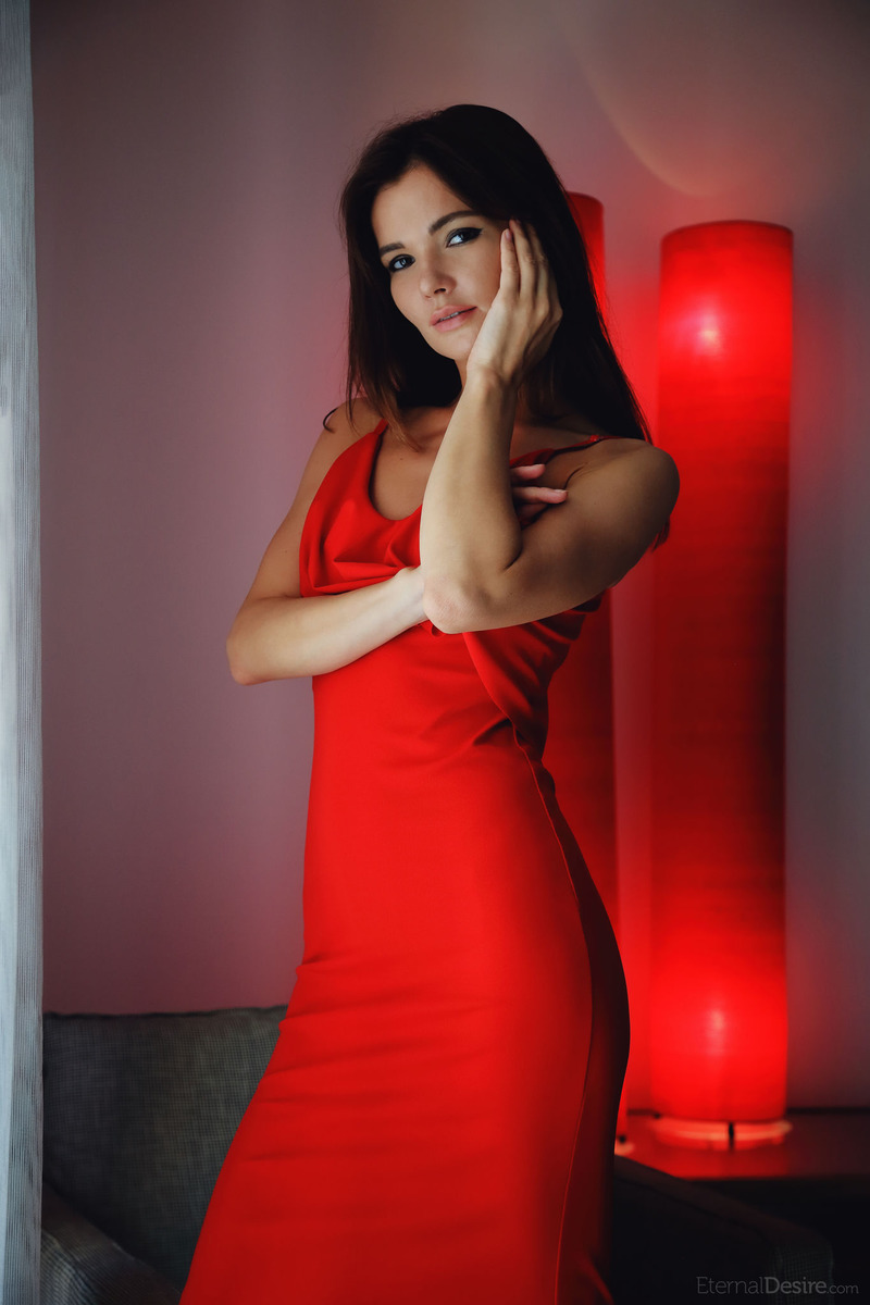 Simply RED 02
