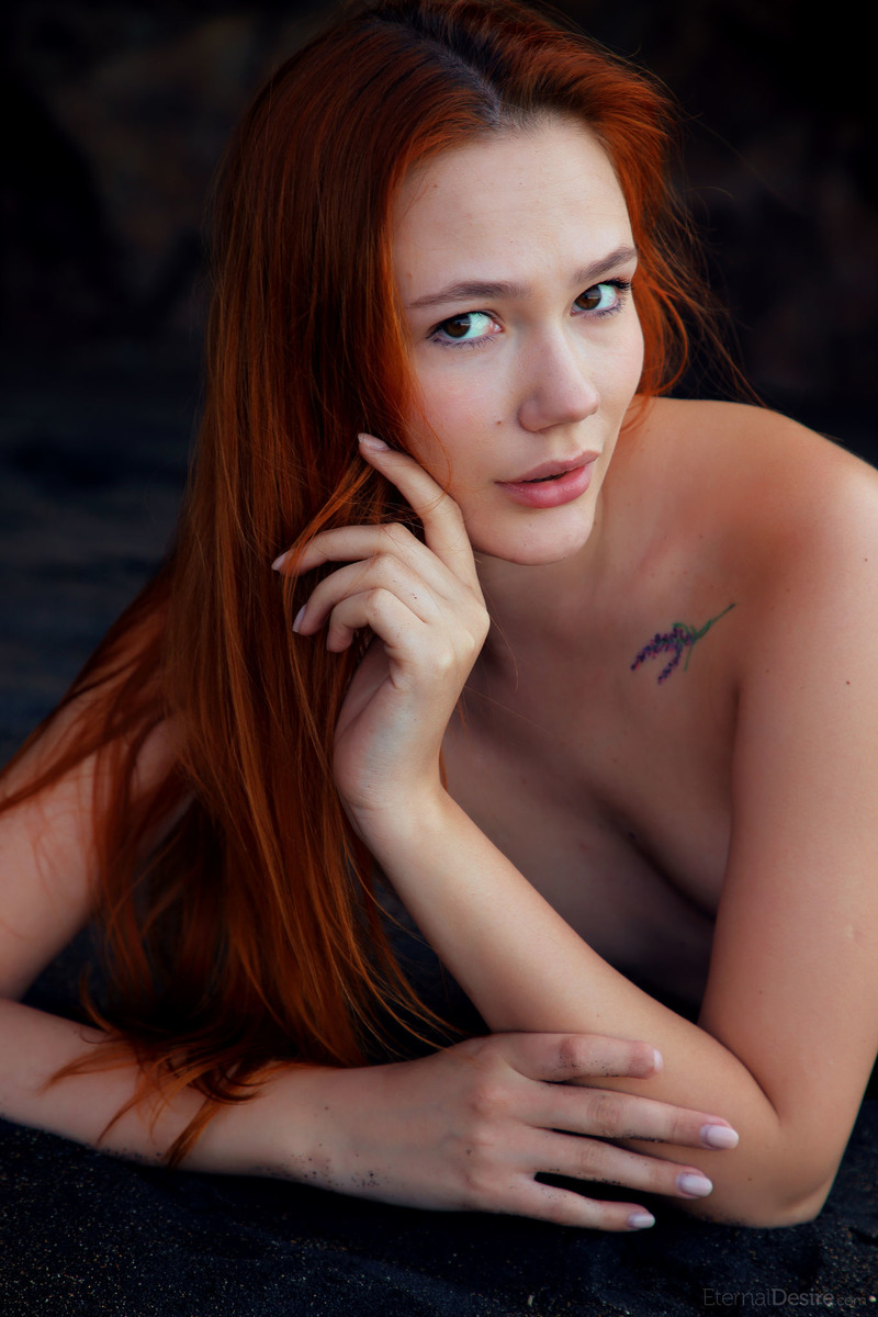 Black  Sand 12