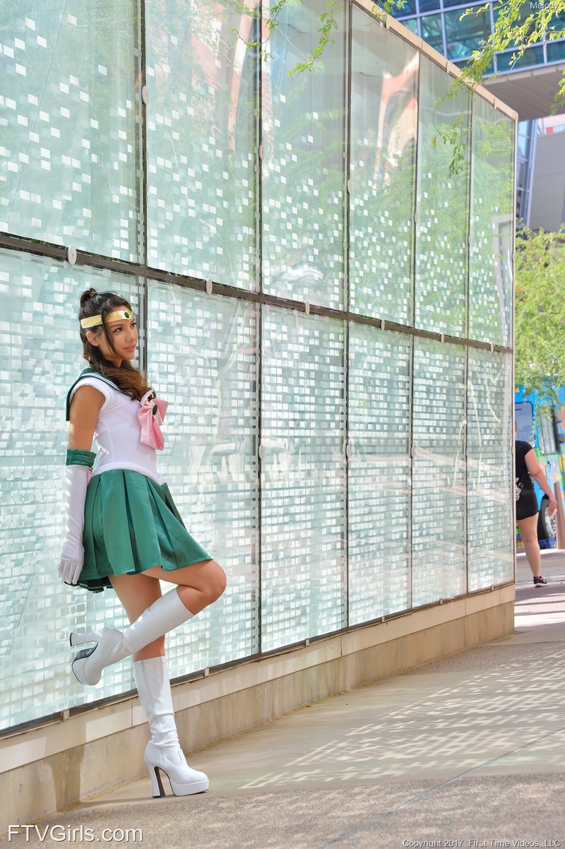 Sexy Sailor Jupiter 01