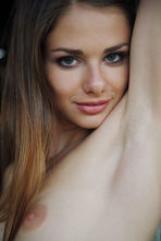 Sexy Nude Loretta 02
