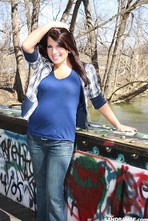 Teasing Outside 00