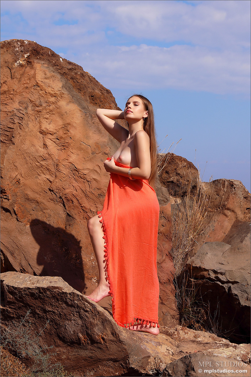 Desert Coral 00