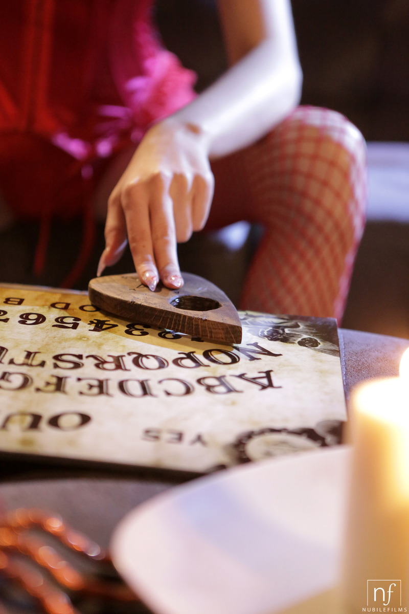 Sexy Little Devil 03