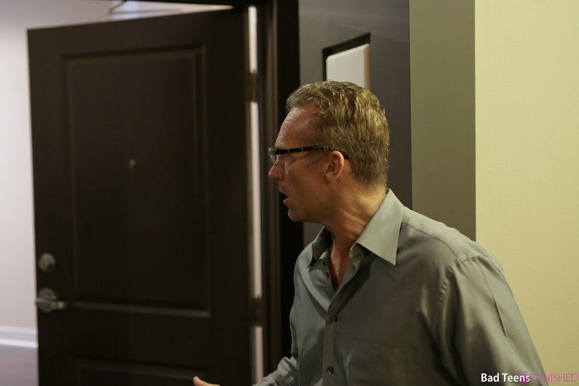 Pussy Bandit - S6:E2 05