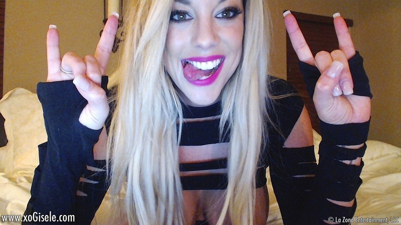 Busty Gisele Webcam Show 06
